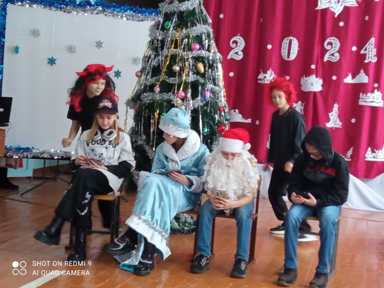 НОВОГОДНИЕ ПРЕДСТАВЛЕНИЯ.