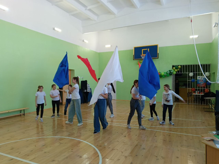 Спортивная военно-патриотическая игра "Один день в армии".